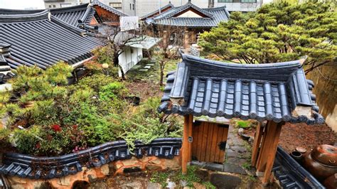  Le Musée National de Jeonju, Un Trésor Historique et une Oasis de Culture Traditionnelle !